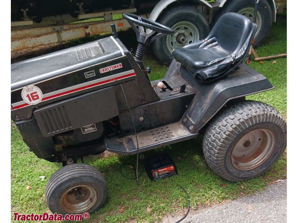 Ride-on mowers CRAFTSMAN 502.60730