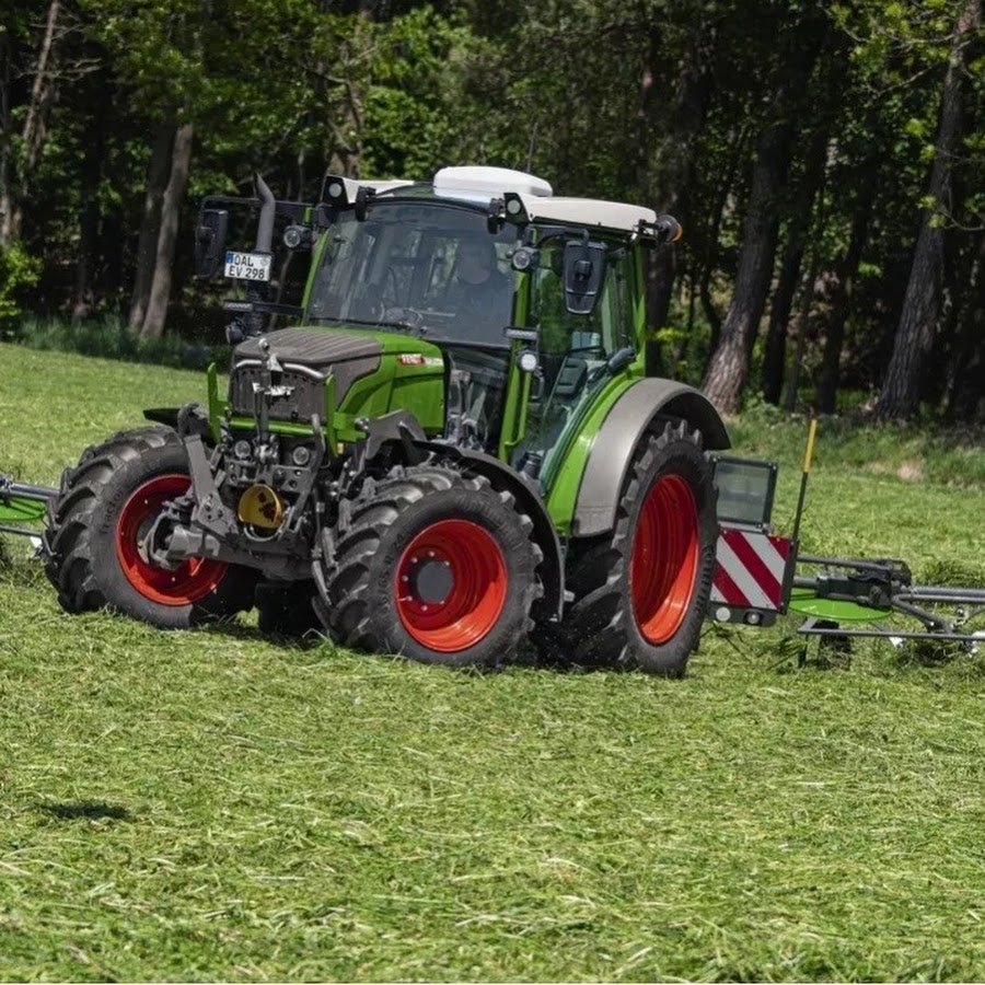 Traktor Fendt FENDT 211V VARIO