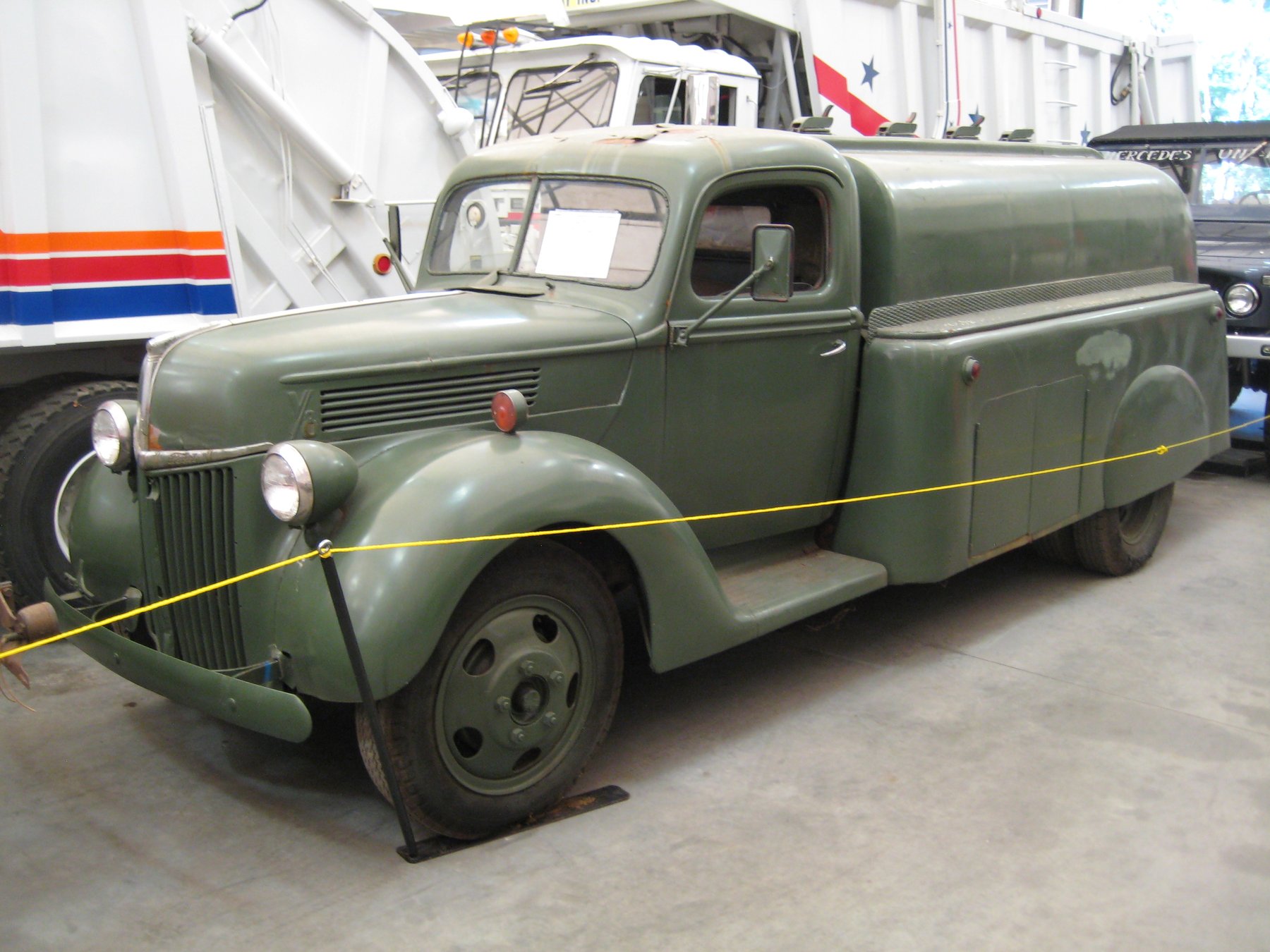 Truck Mazda WE-T 3000 S-44