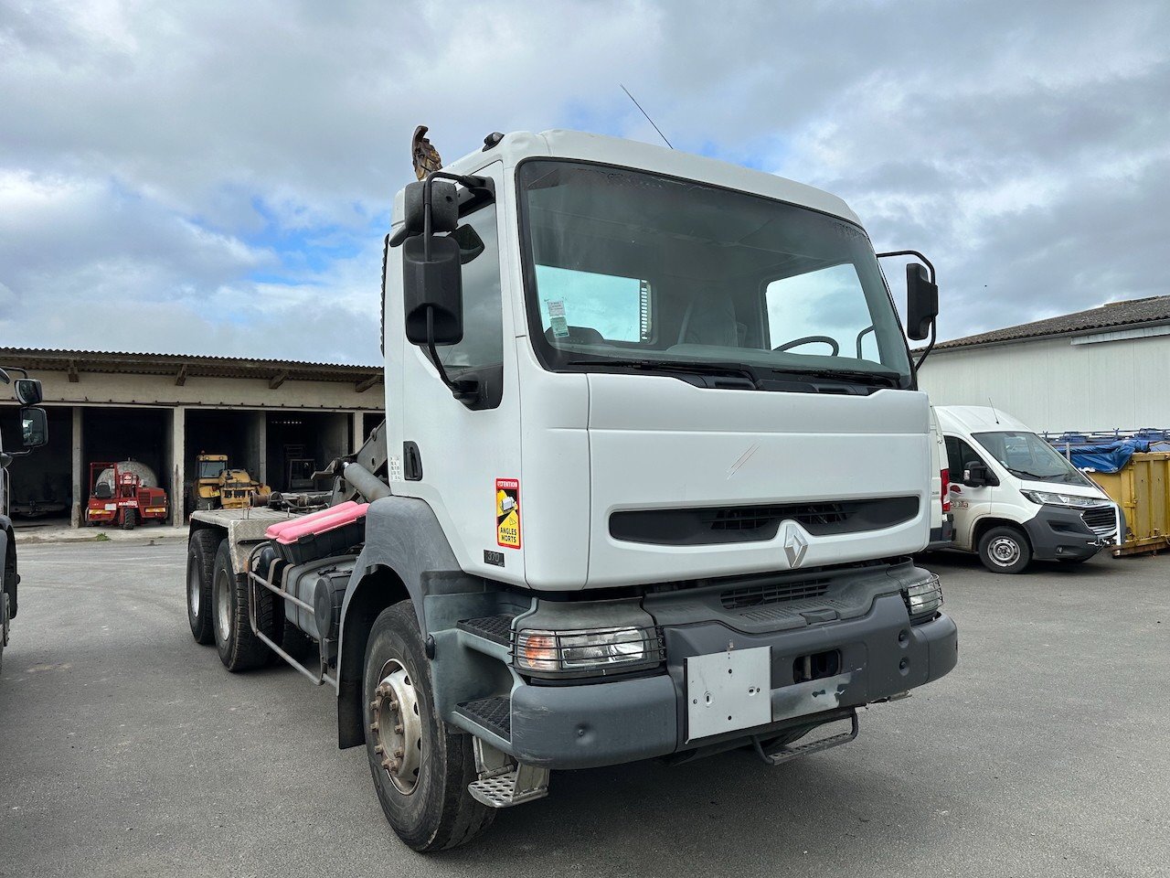 Renault 370 DCI.32 8X2