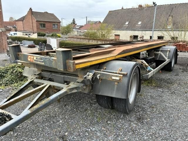 System Trailers DOLLY