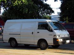 Mitsubishi L300 VAN 2300 D