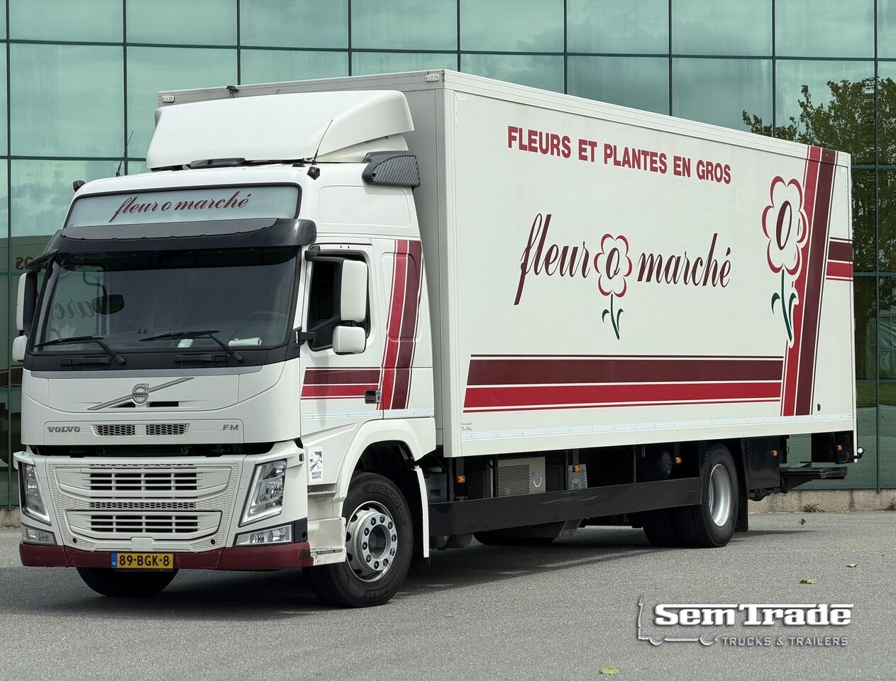 Truck Volvo FM 7 4x2