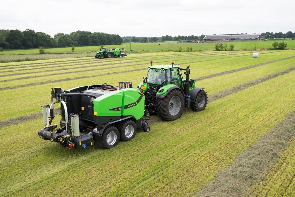 Grassland & forage Deutz-Fahr RV126 L