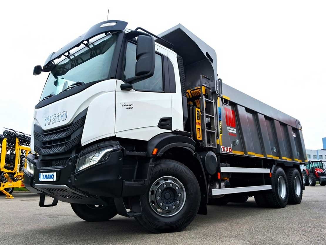 Truck Iveco T-WAY 6X4 WSG