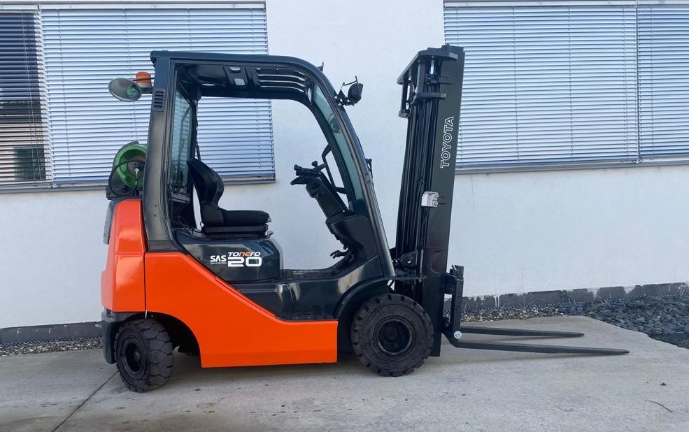 Treibgasstapler Toyota 02-8FGKF20