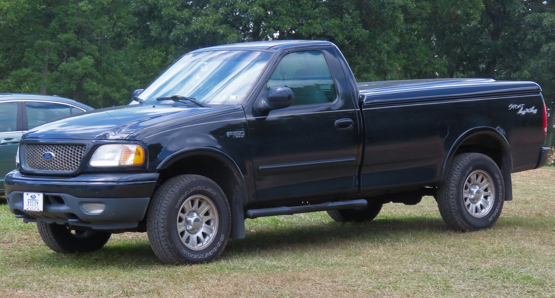 Van Ford F-150 XLT 4X4