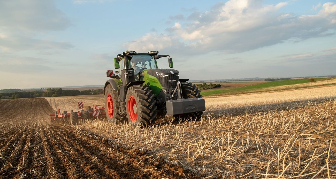 Tractor Fendt 1044 Vario