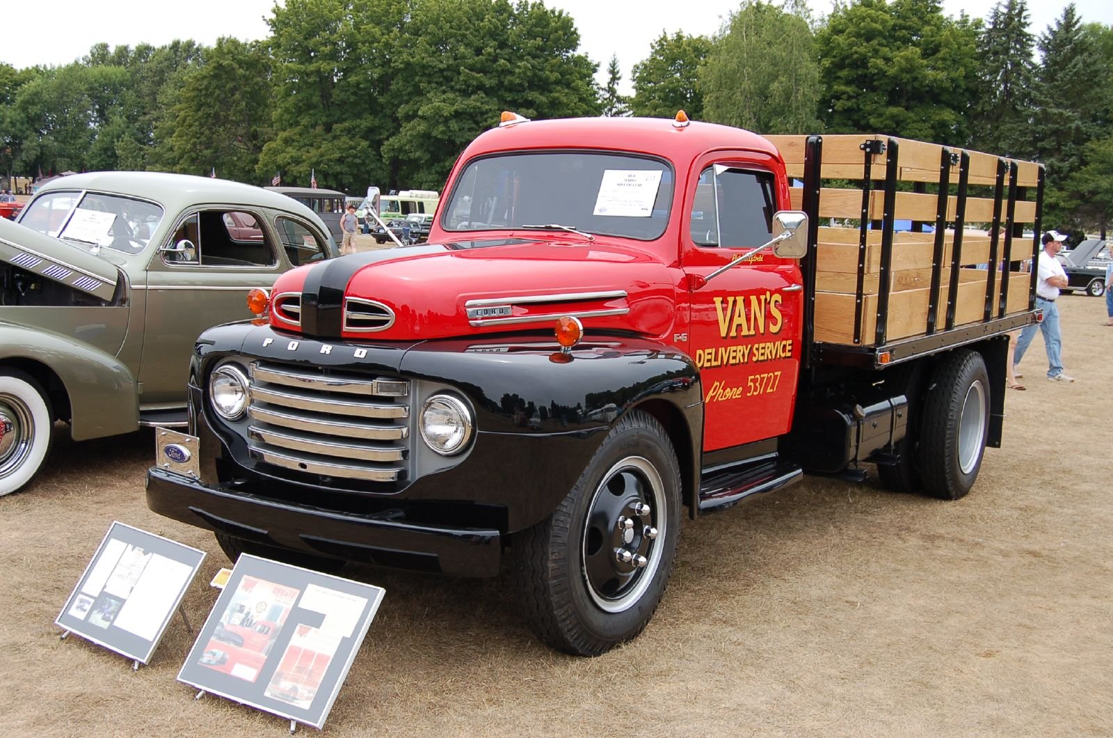 Van Ford FORD F1 V8