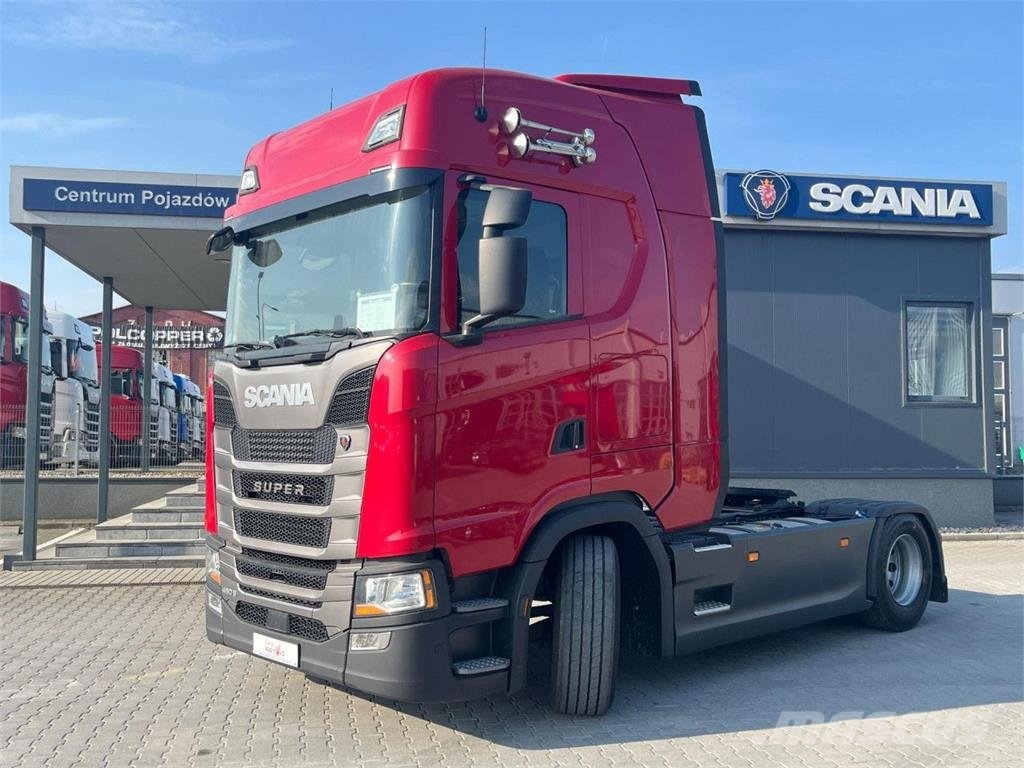 Truck Scania R144LA4X2NA 460