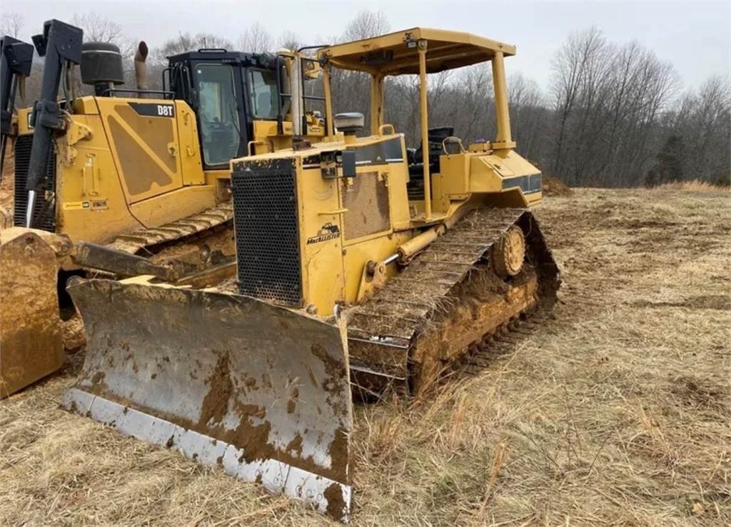 Mining machine Caterpillar D5N XL Crawler