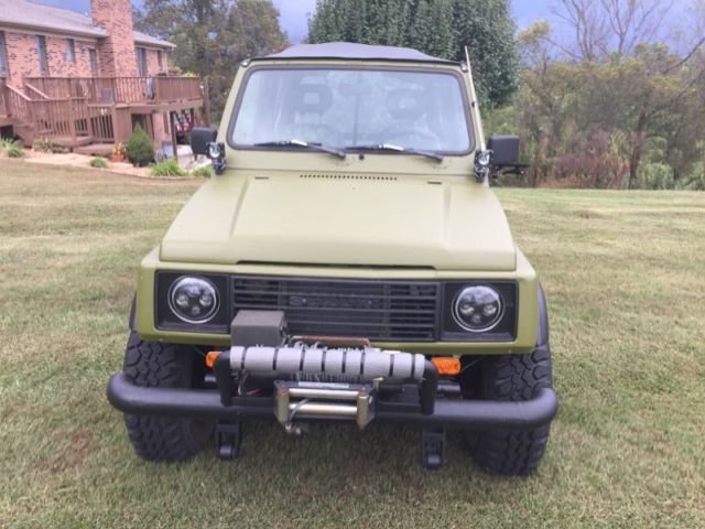 Van Suzuki SAMURAI RHINO