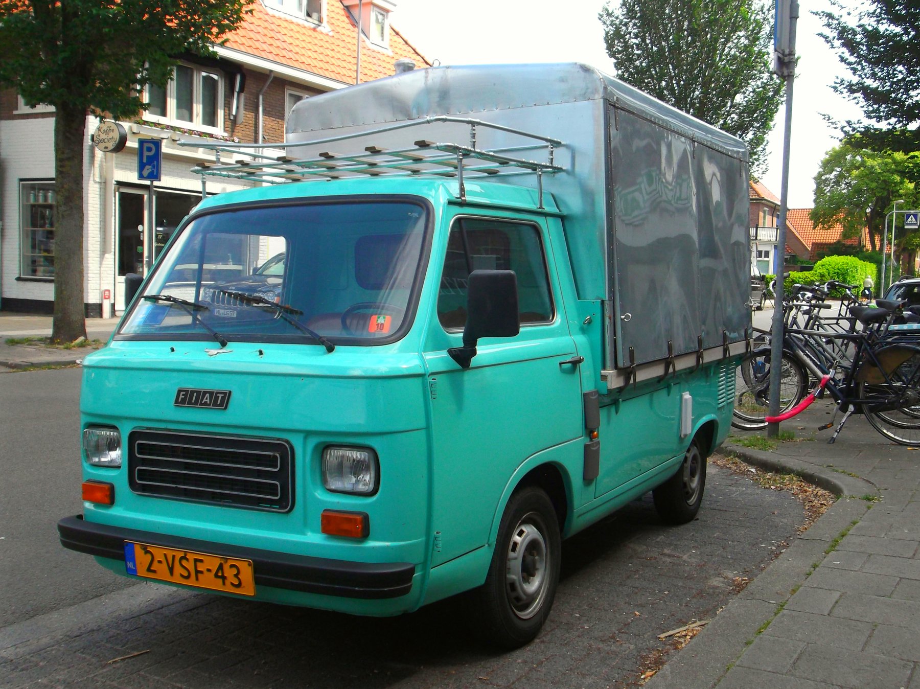 Van Fiat 200 L