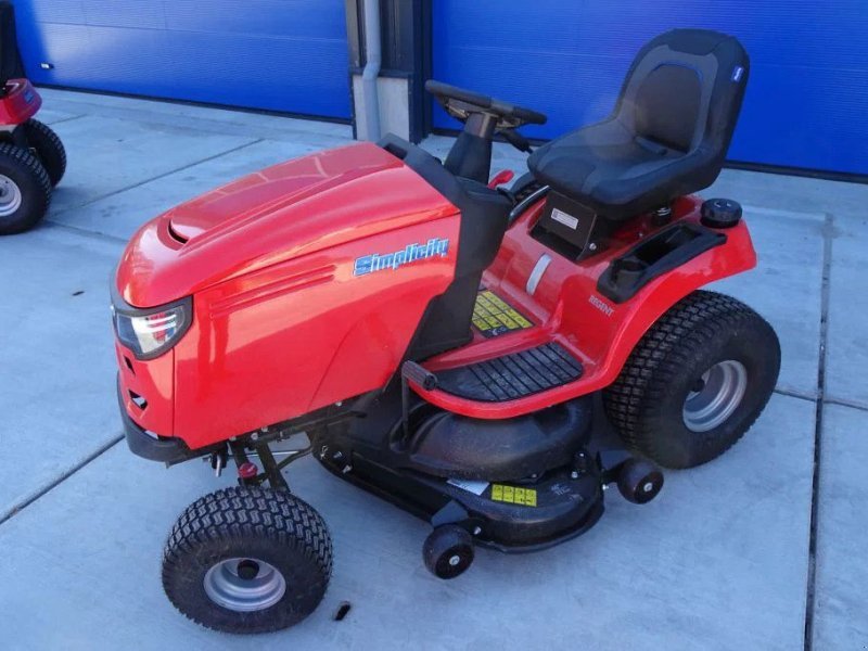 Ride-on mowers Simplicity 2210 - Landlord Garden Tractor, 10hp