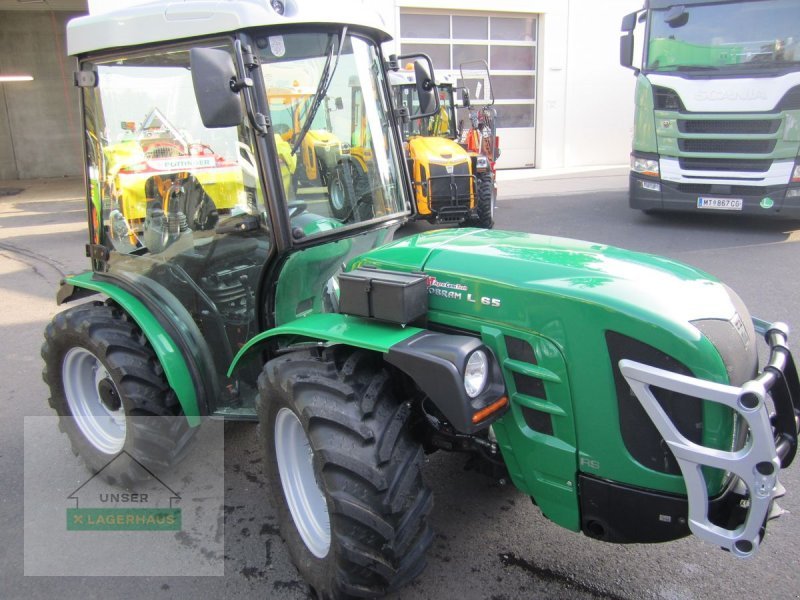 Tractor Ferrari Cobram 65 RS