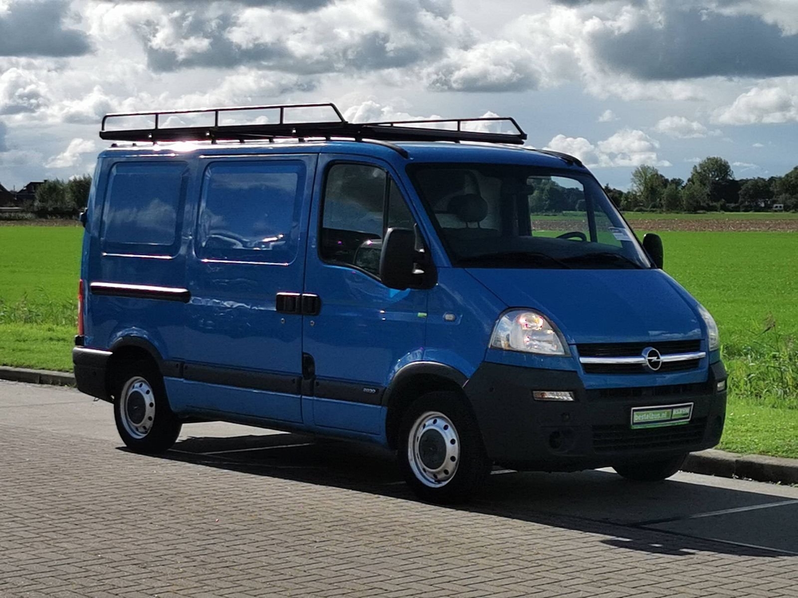Van Opel 2 2.5CDTI/84KW 3.5T L1H1 TECSHIFT