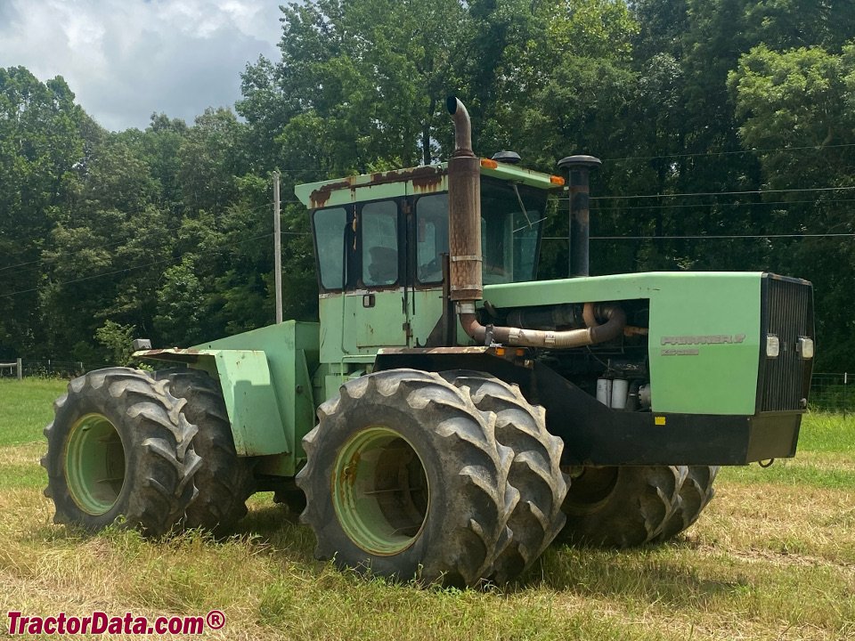 Tractor Steiger Panther IV KS325