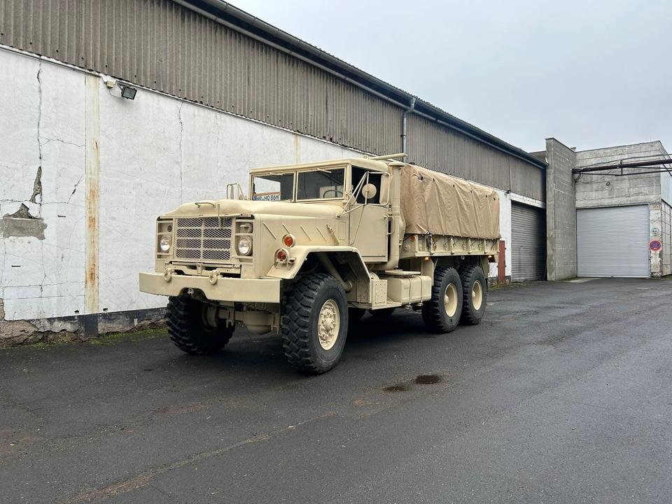 Truck Reo M923