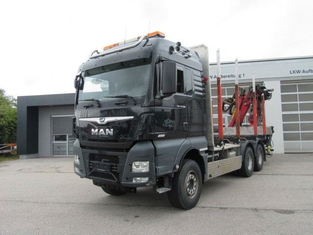 Samochód ciężarowy MAN 33.580 6X4 BB