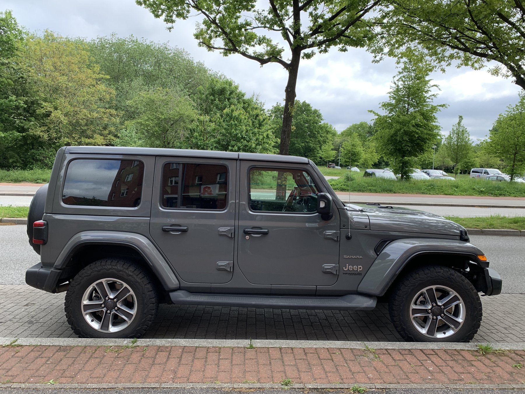 Van Jeep WRANGLER SAHARA