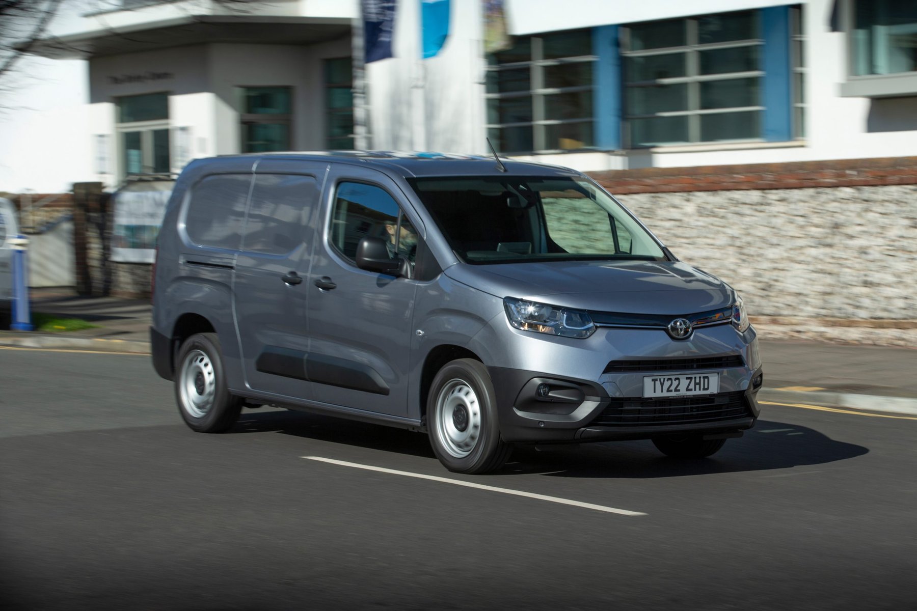 Van Toyota 2.7I EMOTION EXECUTIVE