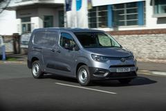 Toyota 2.7I EMOTION EXECUTIVE
