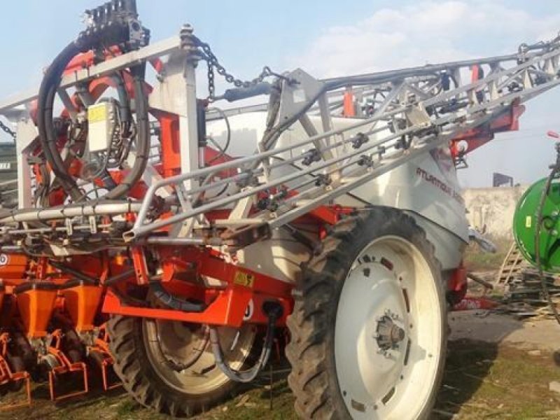 Crop protection Kuhn Atlantique 2800 RHPA