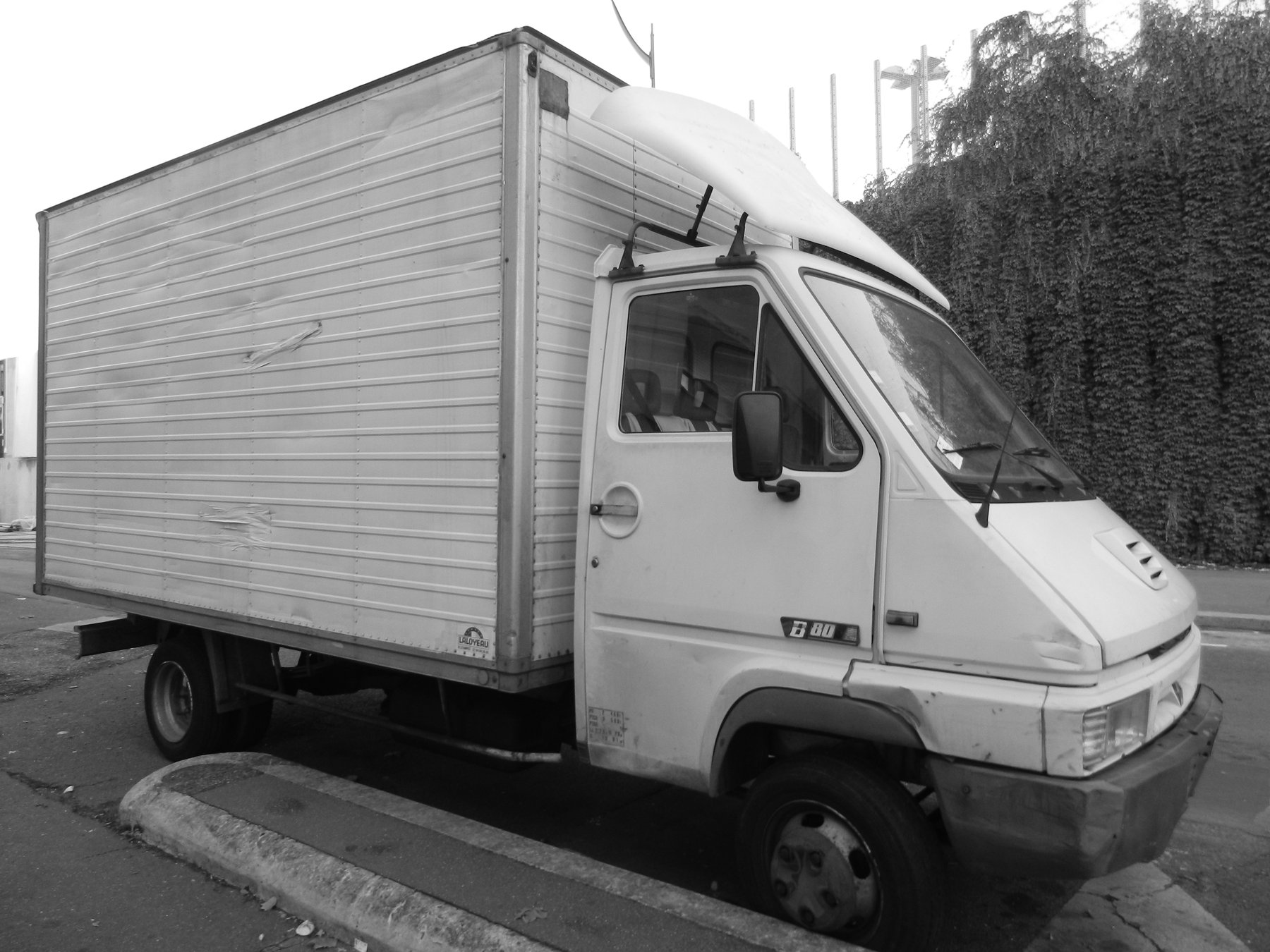 Renault RENAULT V.I.