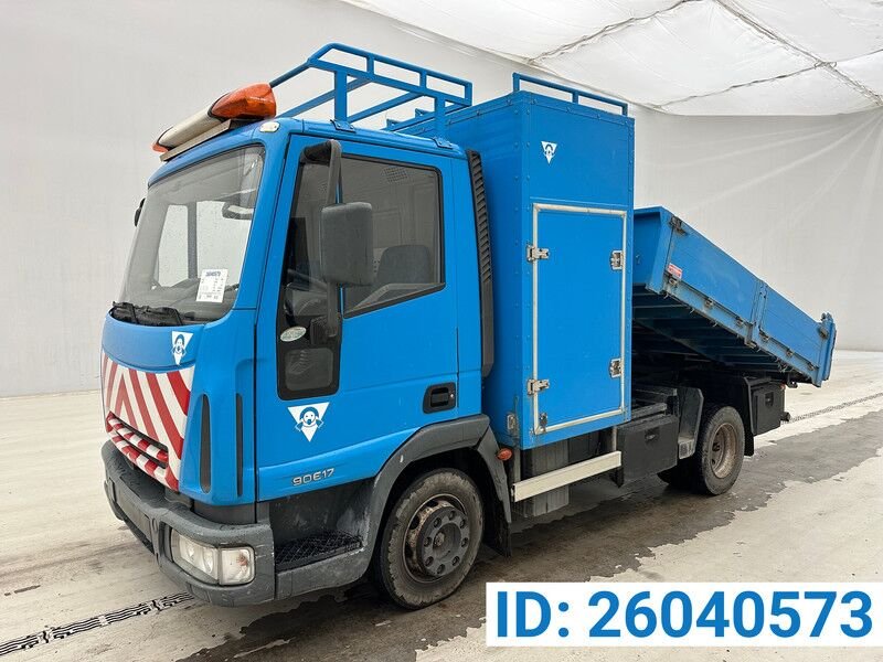 Truck Iveco 90E17-P/446
