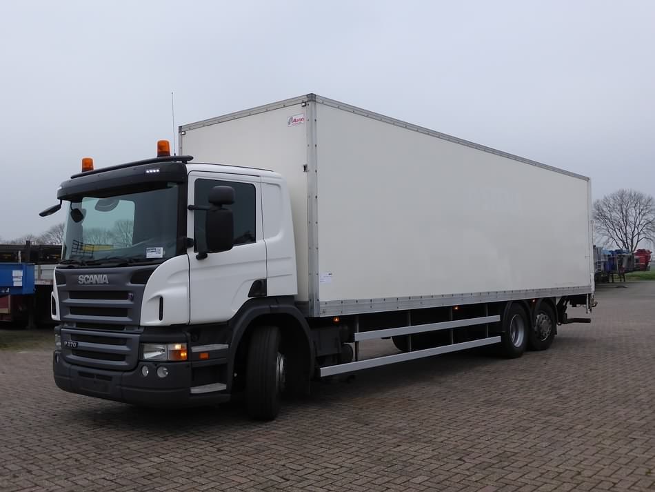 Scania P 270 6X2