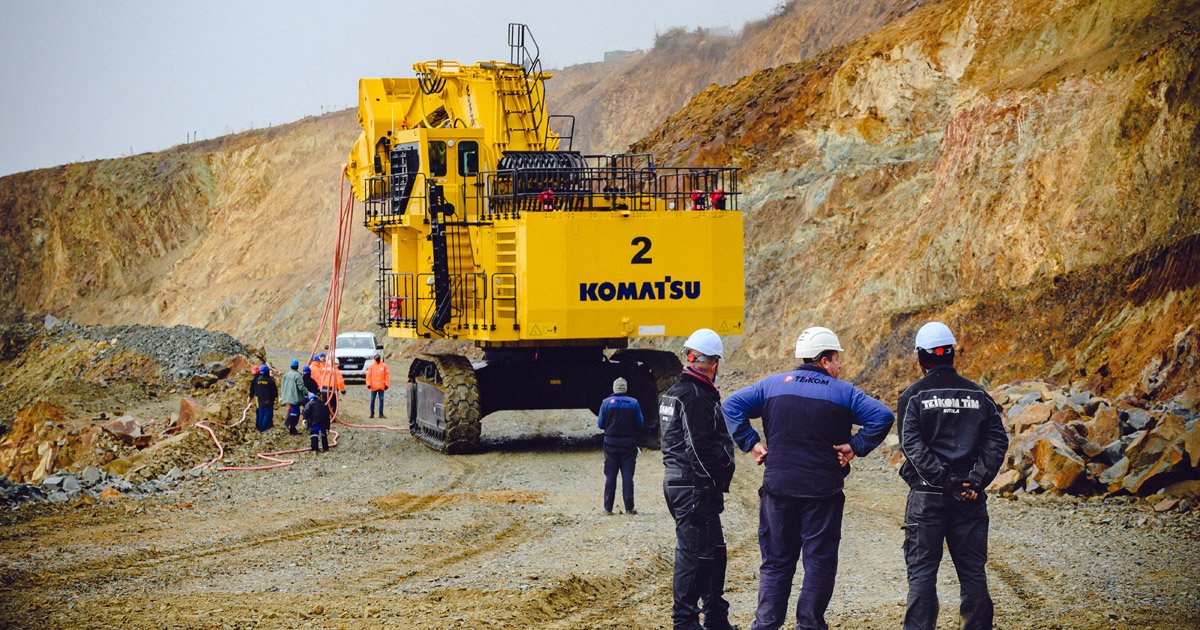 Mining machine Komatsu PC9000-12