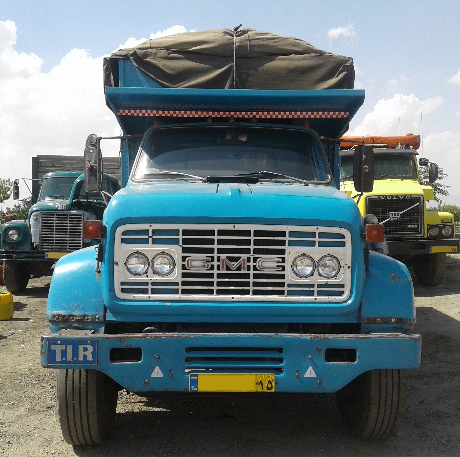 Truck GMC HM7670V-F