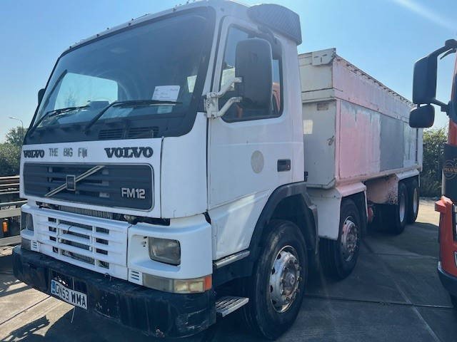 Truck Volvo FM 12-37 8X4