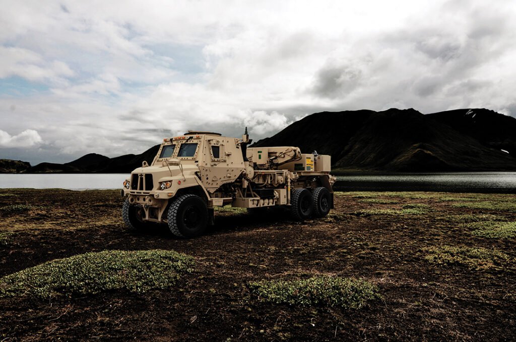 Tactical trucks Oshkosh Defense FMTV A2