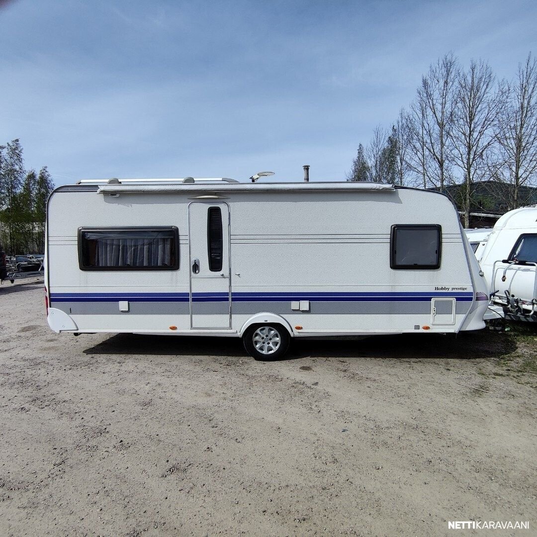 PKW-Anhänger bis 3,5 t HOBBY 560 Ufe Excellent