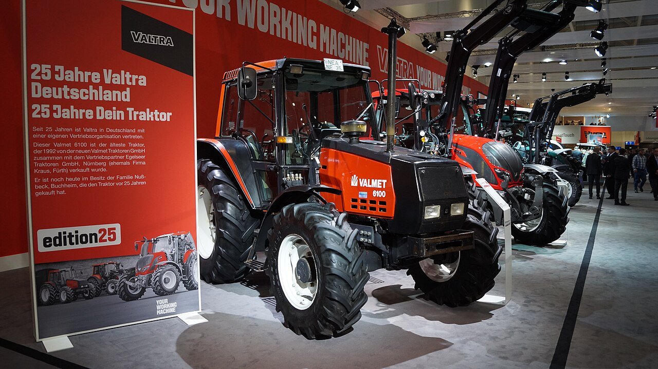 Tractor Valmet 6100