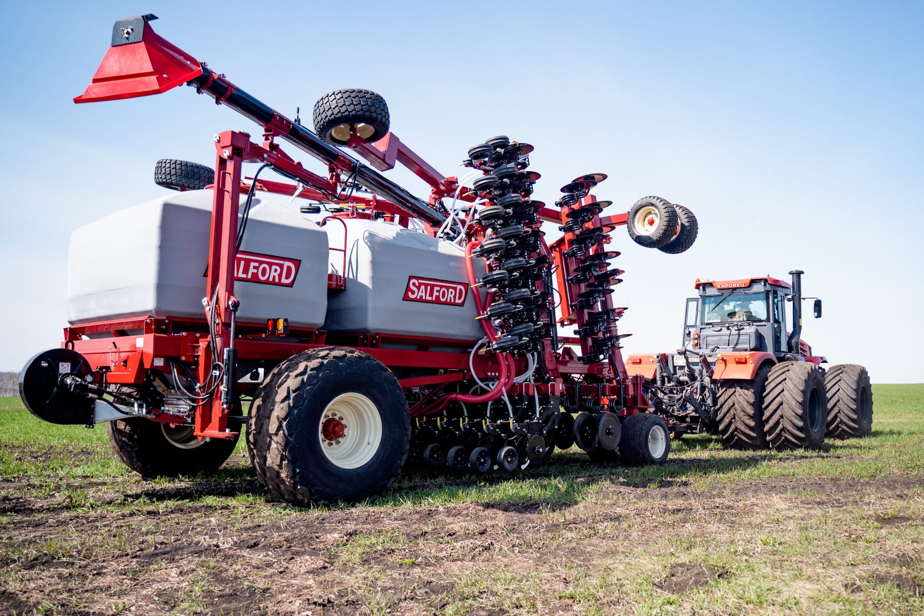 Combines Salford TX63