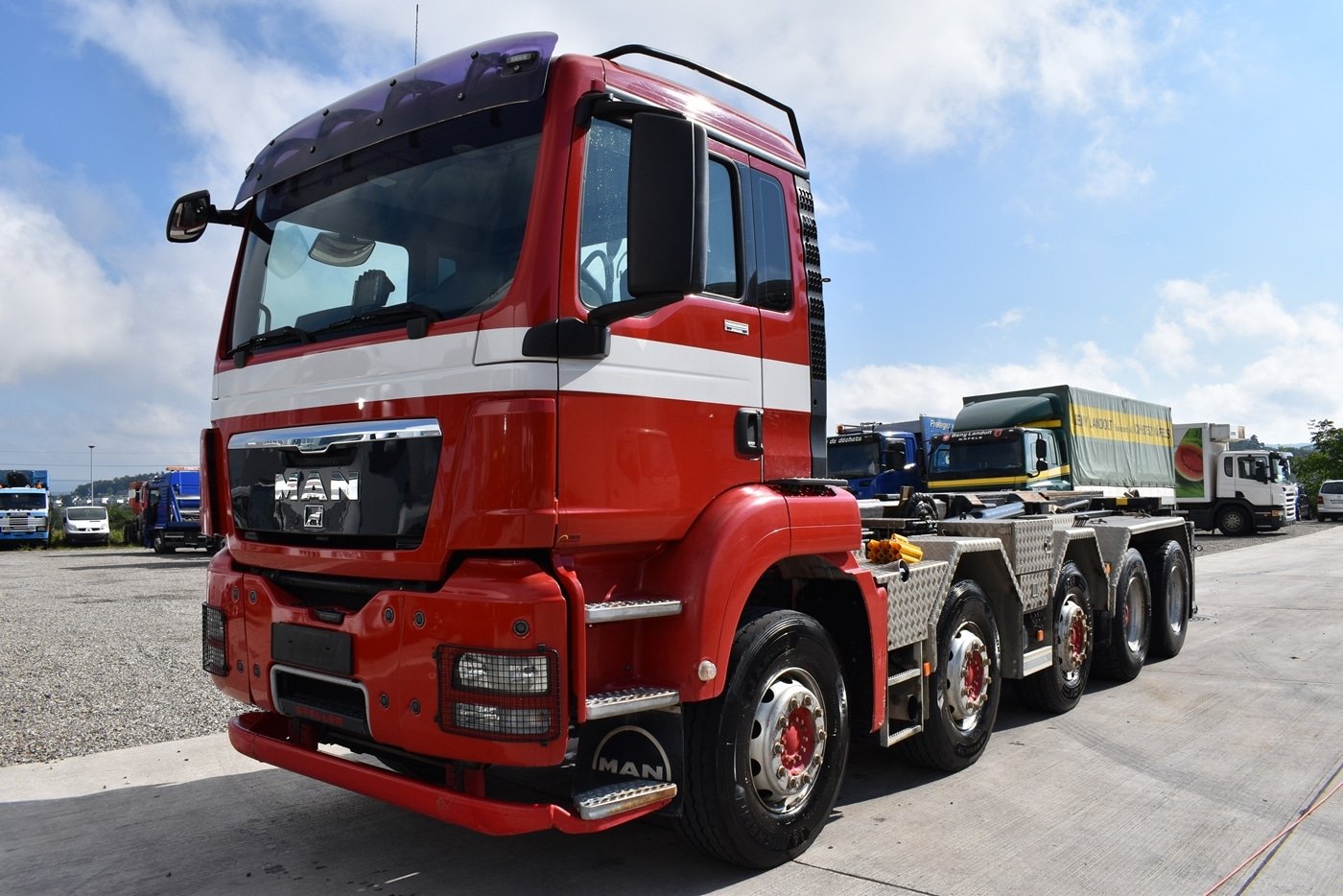 Truck MAN TGS 37.480 8X4 BB