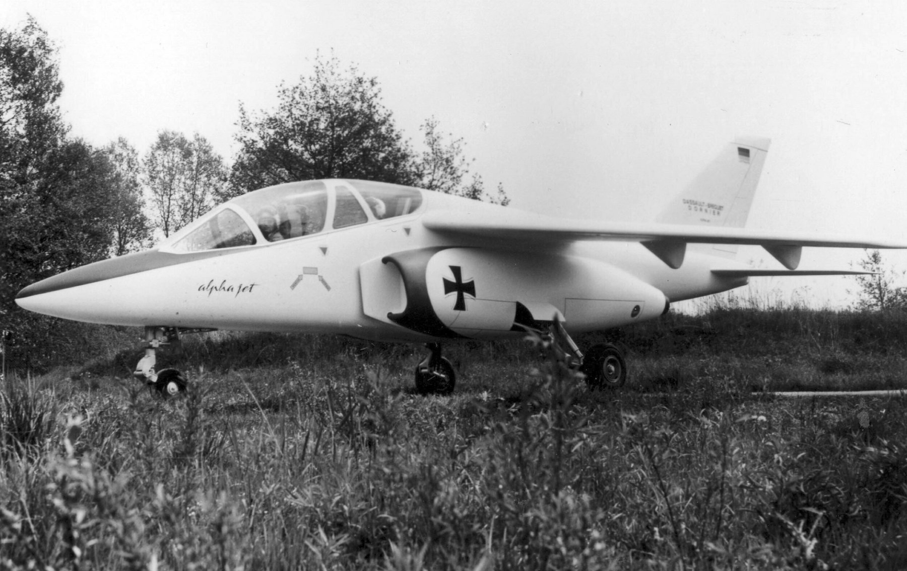 Trailer Zie Bijzonderheden ALPHA JET 400