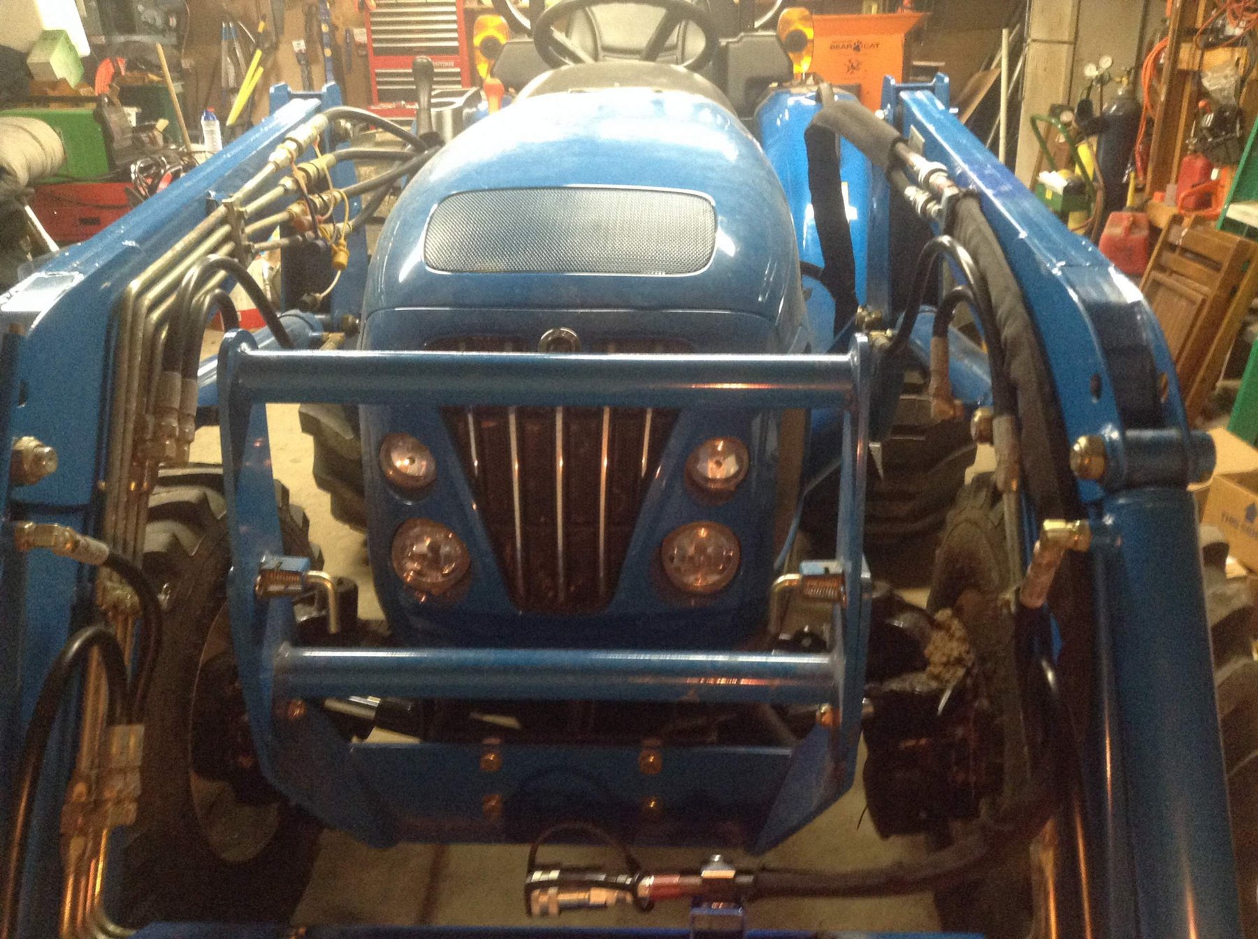 Tractor LS R4041 H