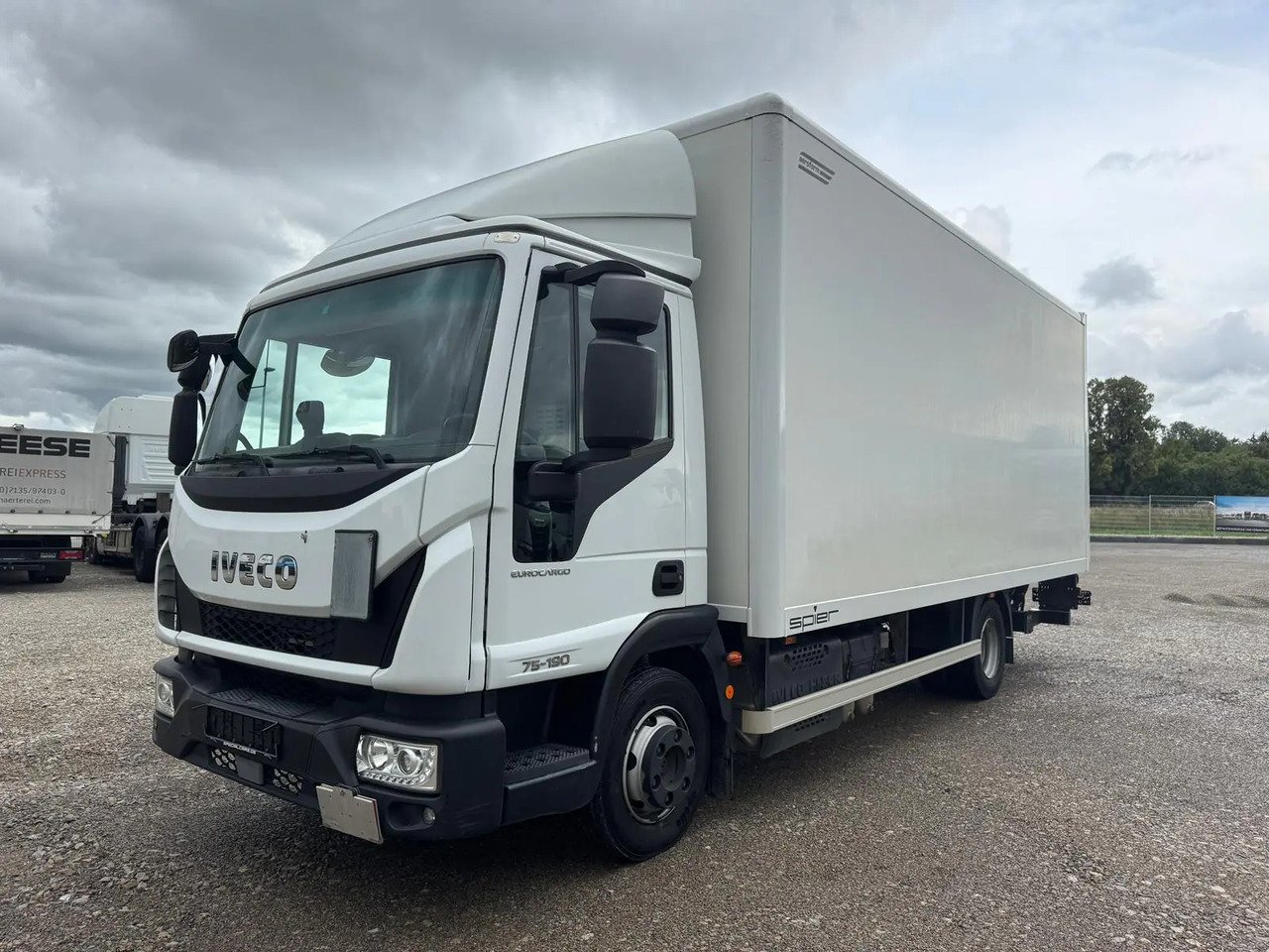 Truck Iveco 75E 17