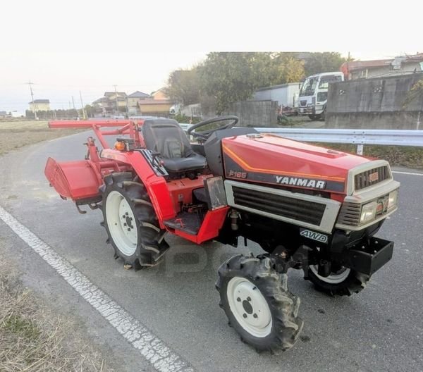 Tractor Yanmar F-165