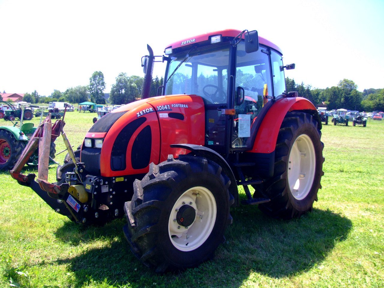 Tractor Zetor FORTERRA 10641