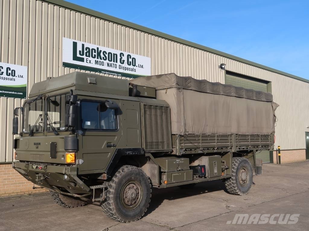 Truck MAN HX60 TYPE 18.330