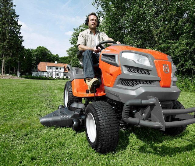 Ride-on mowers Murray 30550x30A - 30in Lawn Tractor (1998)