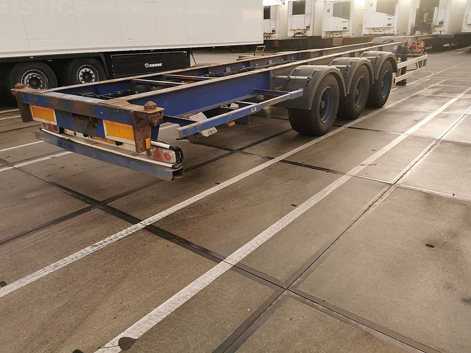 Trailer Renders ROC12.227CC N