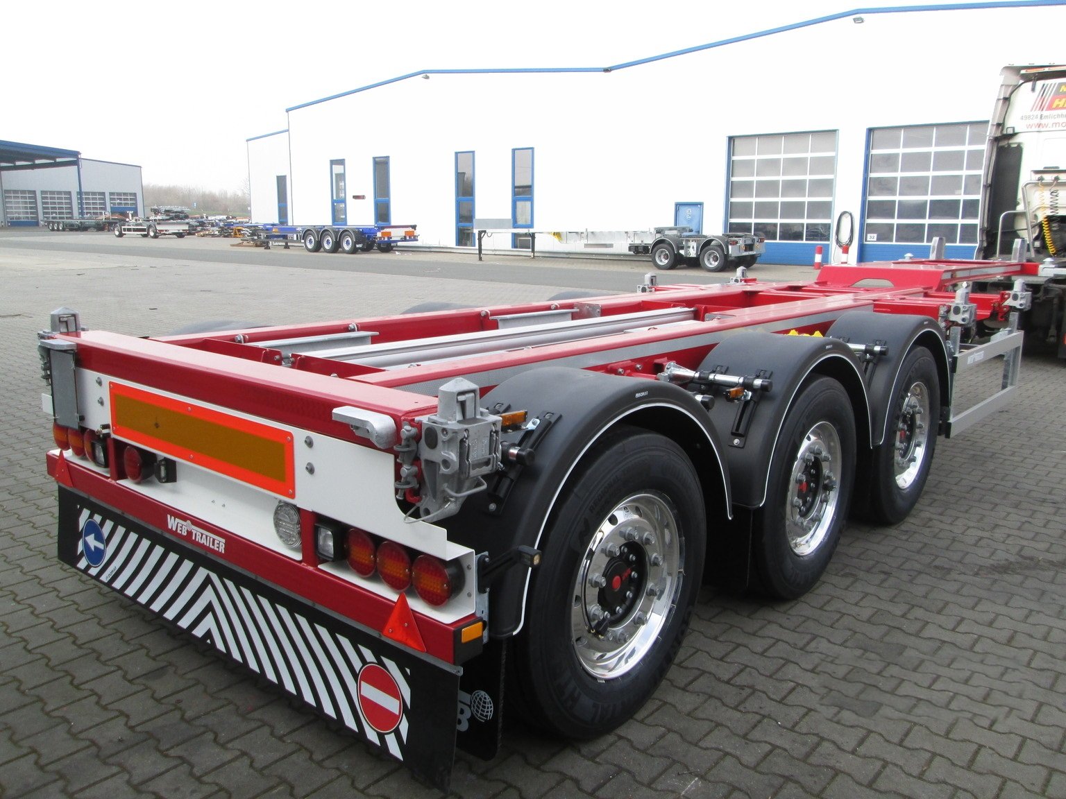 Trailer Web Trailer TKS24-TDX