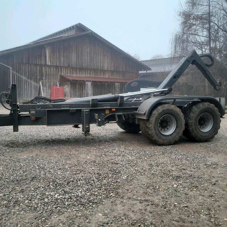 Trailer Wecon APZ 324