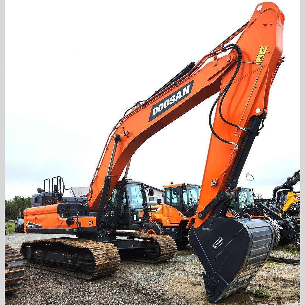 Excavator Doosan DX350LC