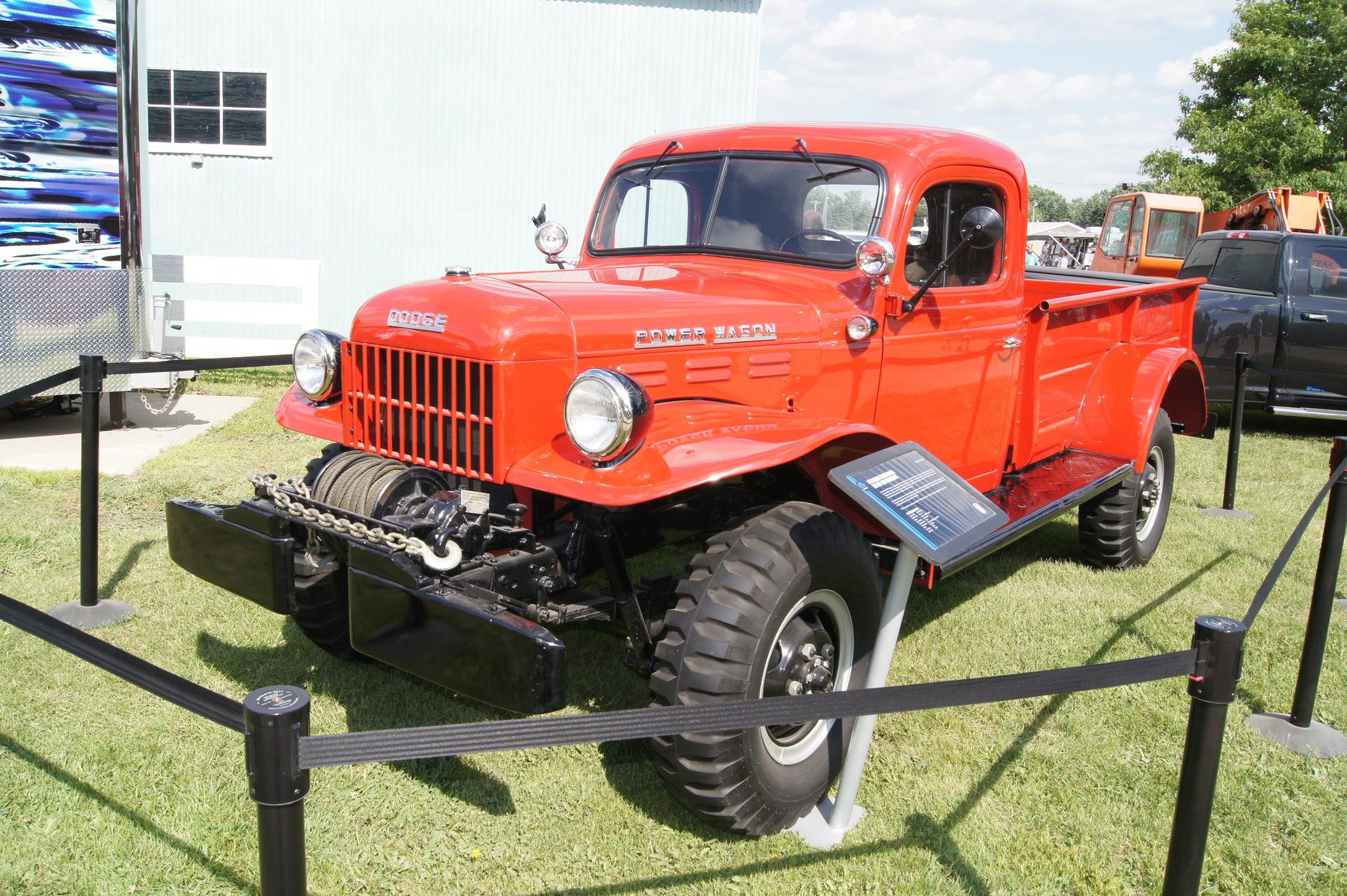 Truck Dodge Avolavakuorma-auto (BA) 6700cm3